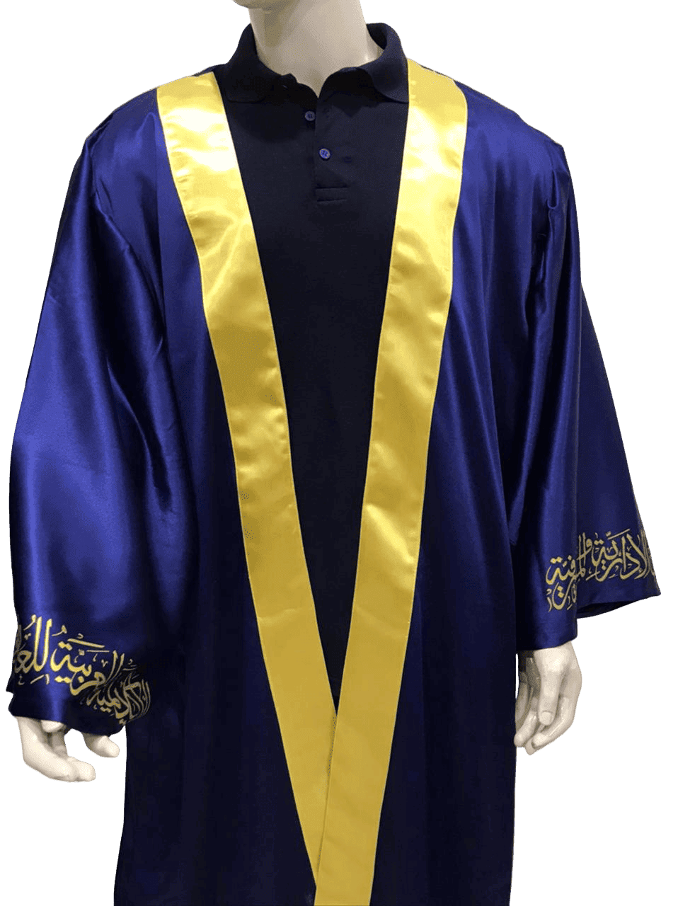روب تخرج و قبعة